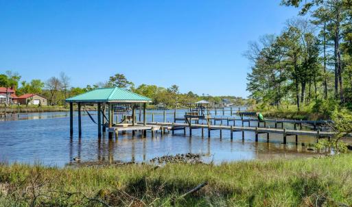 361 Chadwick Shores Dr Sneads-large-008-