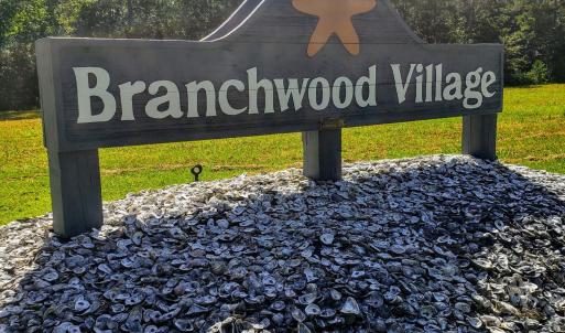 Branchwood Village Entrance