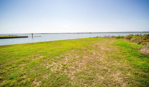 Waterfront lot at Cannonsgate