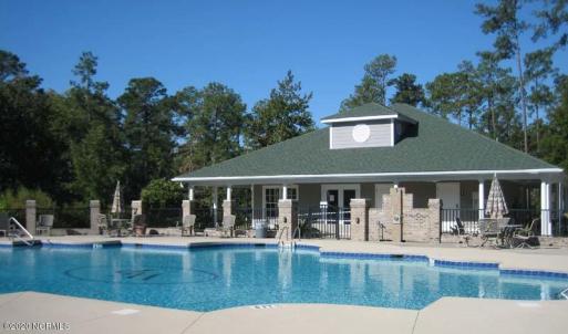 Clubhouse & Pool