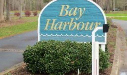 007 - Bay Harbour Entrance