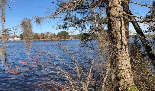 20180403190510830038000000-o