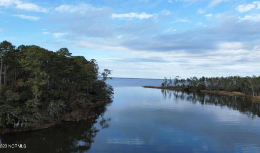 dji_fly_20221122_135008_86_1669216051429