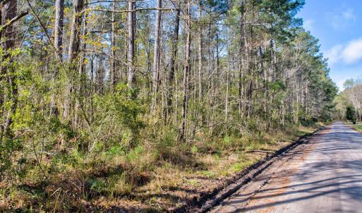 10-web-or-mls-5839 Sidbury Rd-110