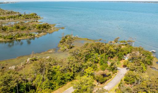 McGinnis Point West Court