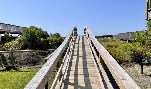 Windjammer Walkway 2