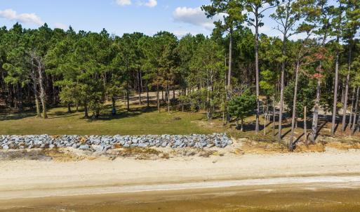 Lot 4 Homesite and beach fr Neuse River