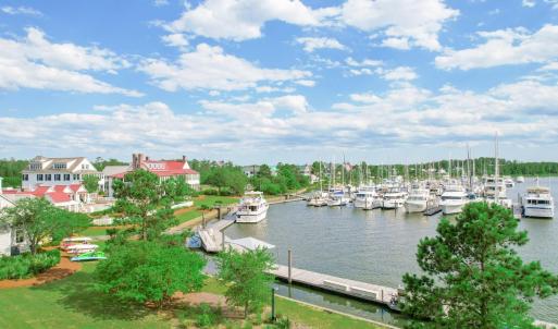 Marina View (Large)