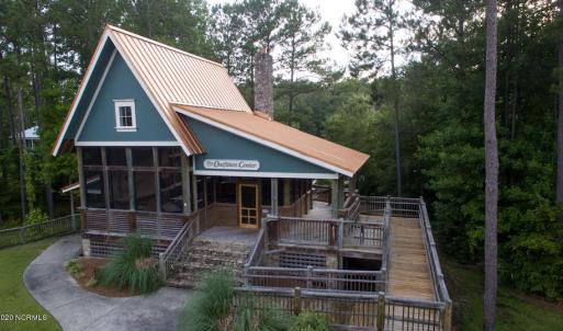 10 kayak center aerial