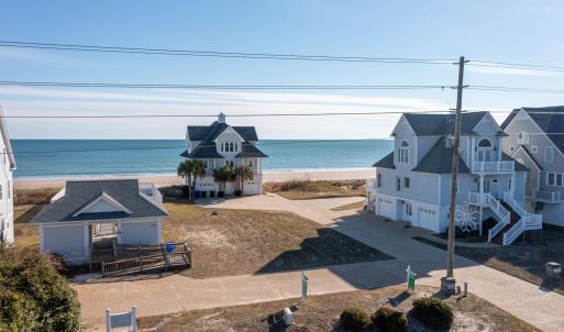 4196 Island Drive