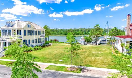 301 E Harborside (21)