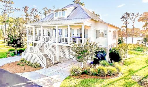 Summerplace Architecture - Elevated