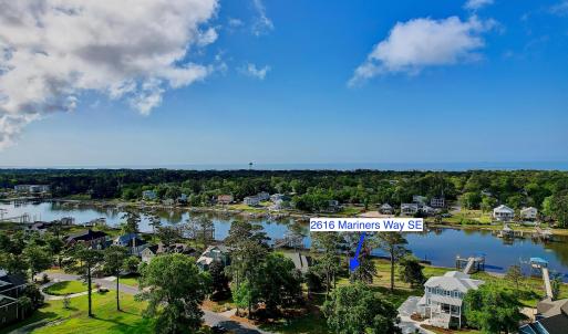 2616MarinersWaySE - 8