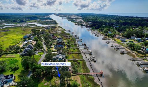 2616MarinersWaySE - 11