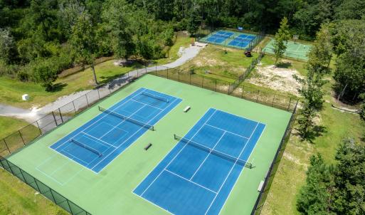 RB Amenities MLS-15