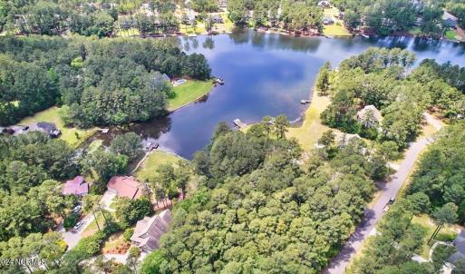 02-2_6 Lakeshore Drive, Wagram