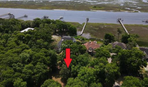 Ocean Harbour Estates Lot 19 arrow