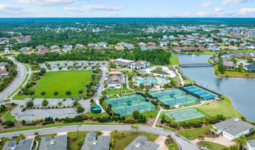 Coummunity Amenities