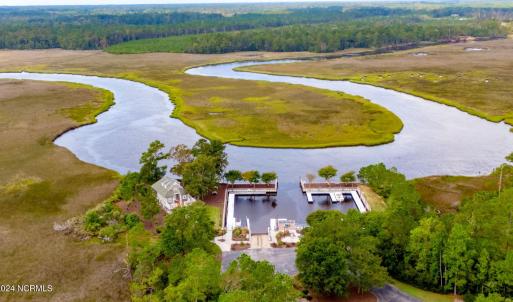 469 Deep Water  Dr SE (17)
