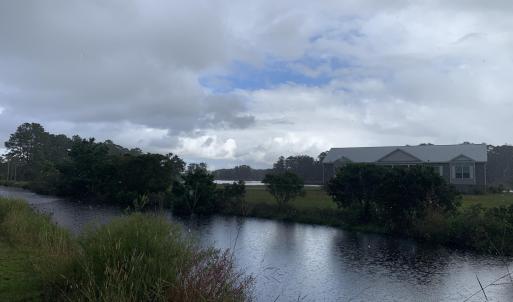 Canal Left