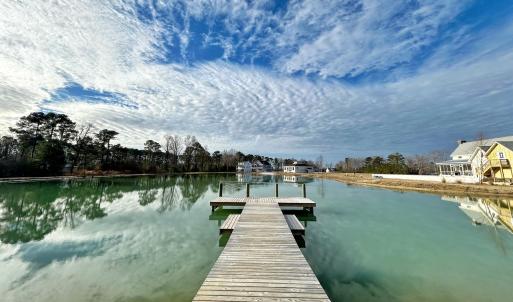 Pintail lake + dock