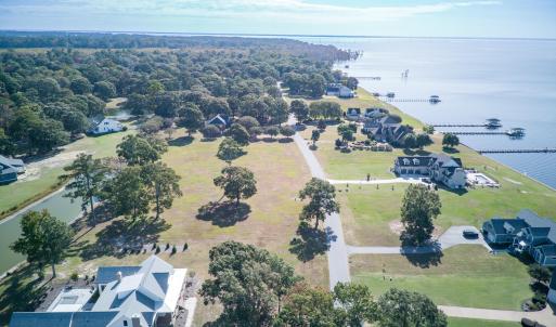 341 Bay Point Dr-09