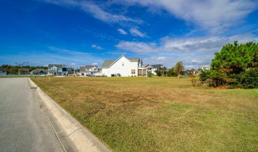 Mariners Pointe lot