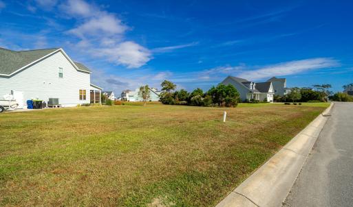 Mariners Pointe lot