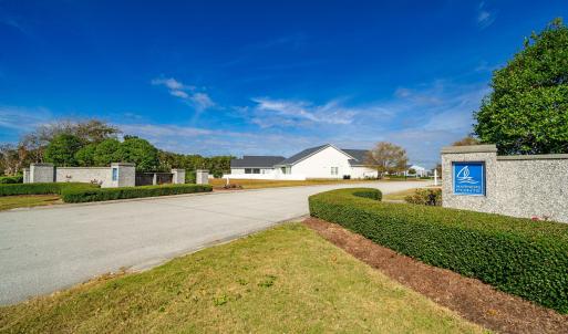 Mariners Pointe community