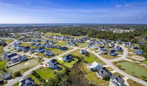 Mariners Pointe lot