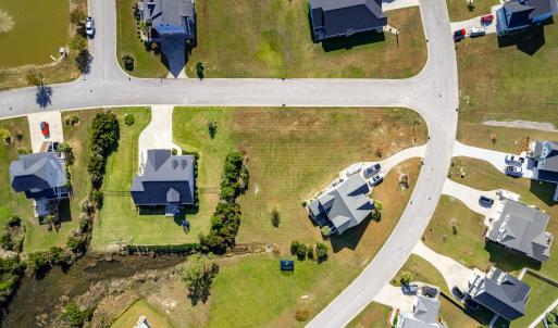 Mariners Pointe lot