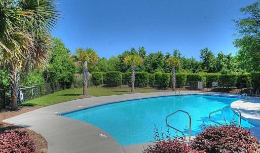 COTTAGES AT PRICES CREEK