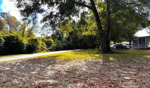 COTTAGES AT PRICES CREEK