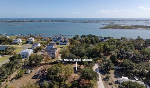 207 Moores Landing Ext