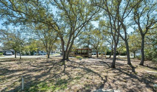 6808 E Oak Island Dr