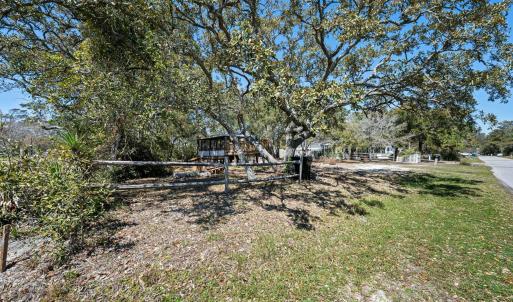 6808 E Oak Island Dr