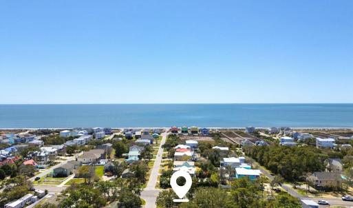 6808 E Oak Island Dr