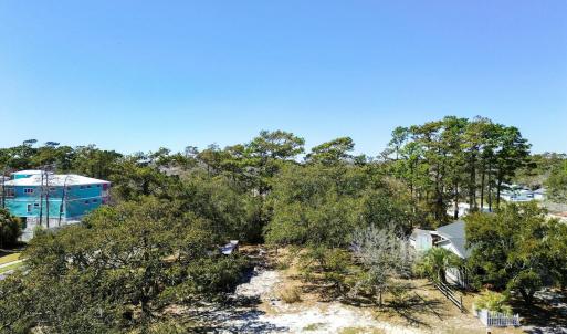 6808 E Oak Island Dr