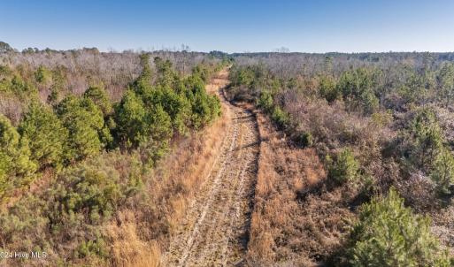 24-DJI_20241207100439_0042_D-HDR