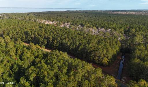 DJI_20241216093811_0186_D