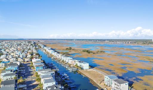 Lot 62, Arial Look NW towards bridge