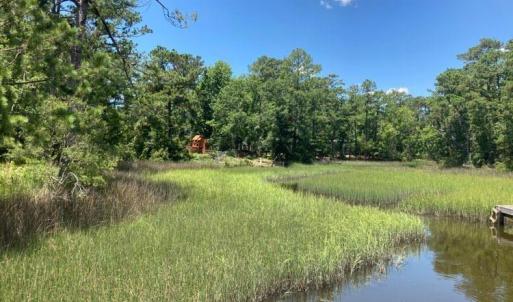 hughesroadlotcreekview7