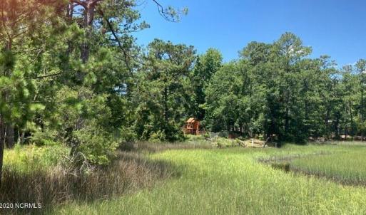 hughesroadlotcreekview5