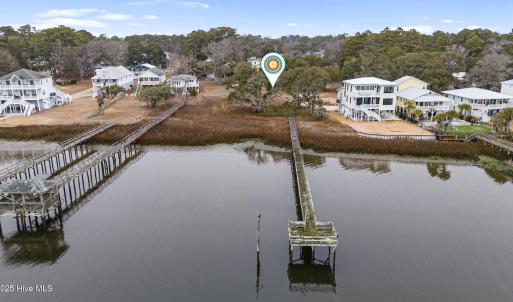 2016 Camelot Drive SW OIB