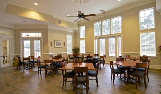Tavern 19 Restaurant