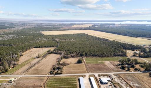 Acreage Hwy 101