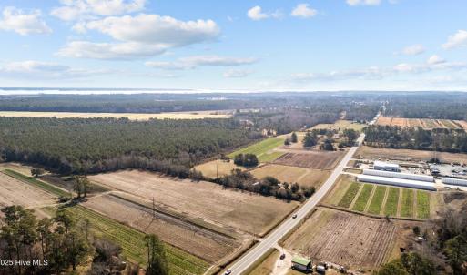 Acreage Hwy 101