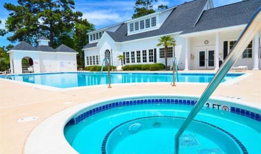 20160115042624016630000000-o pool