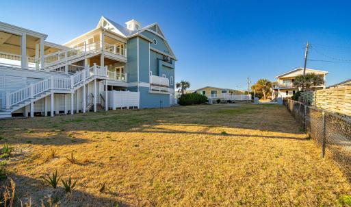 Oceanfront lot in Atlantic Beach