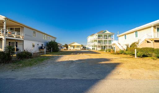 Second row lot in Atlantic Beach